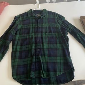 American Eagle Green and blue Flannel, size large and great condition!